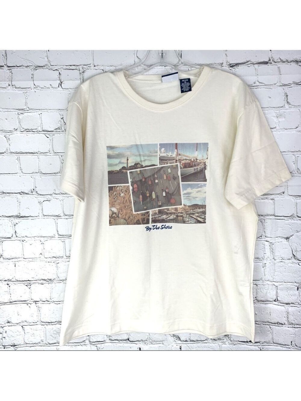 𝅺NEW-Retro Liz Sport "By The Shore" Graphic ShortSleeve,Tee  Beige Med Petite